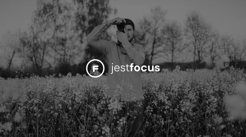 helping photographers grow their business